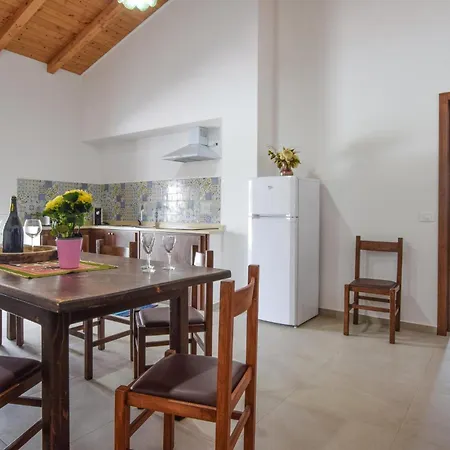 Holiday home Amazing In With Wifi *
